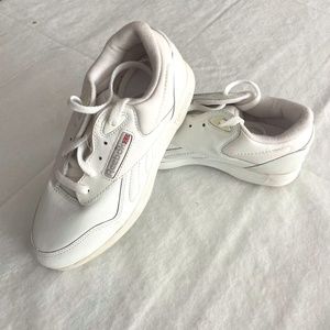 Vintage Brand NEW White Women's Reebok Classic Sneaker Wmns Sz.6